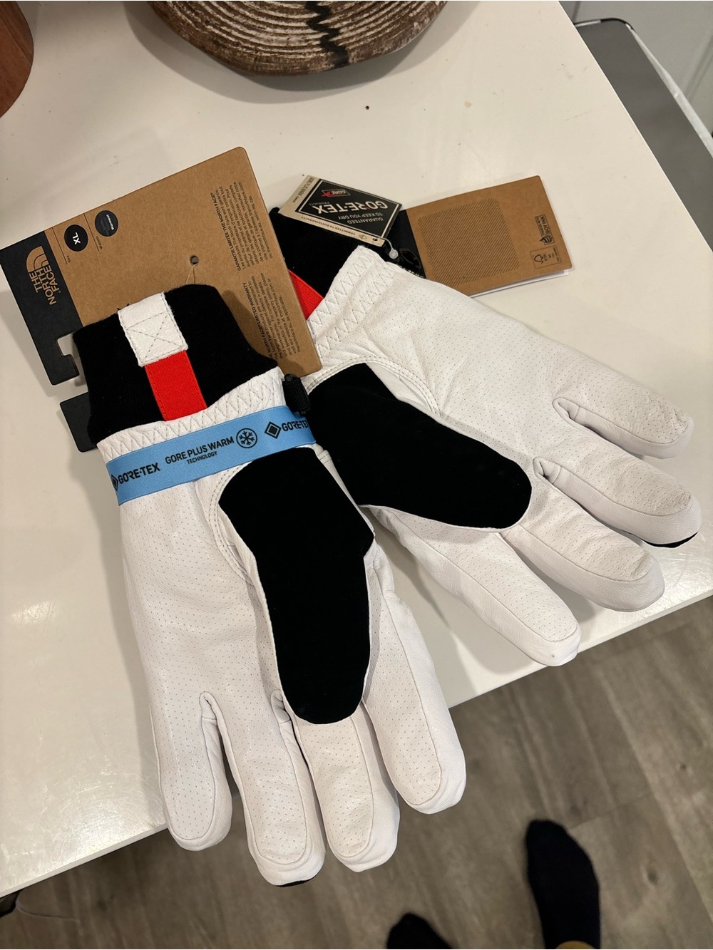 The North Face Montana Pro SG GTX Women’s Size XL (Men’s M/L) Gloves Gore-Tex - Picture 3 of 5